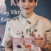 MARTINA VIKTORIE KOPECKÁ - PAVOUČEK VARHÁNEK